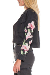 EMBELLISHED CROP UTILITY JACKET - BLACK - Da-Nang
